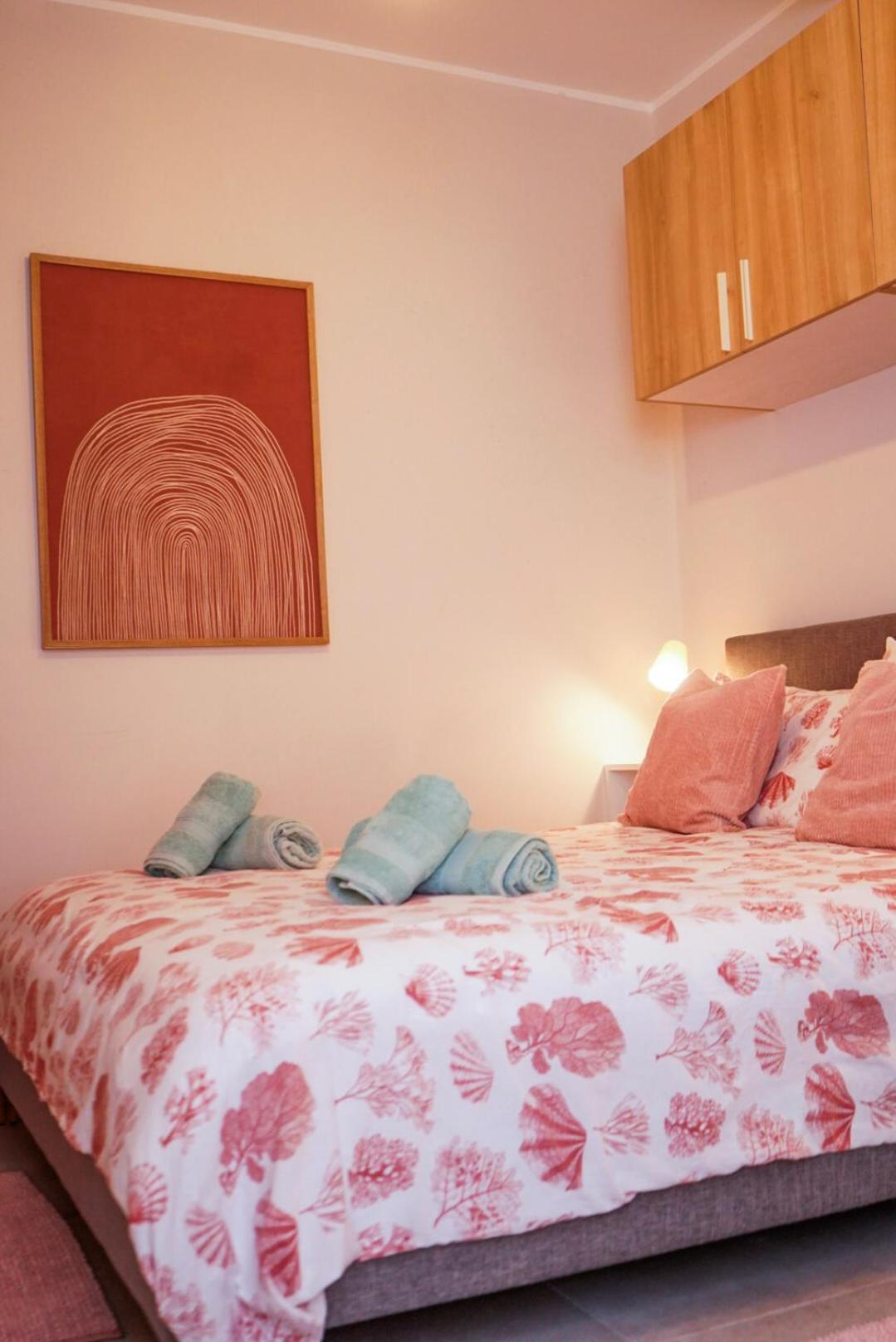 Lovely Holiday Home Next To Bus Terminus St. Paul's Bay Esterno foto